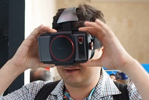 Mike Prospero of Tom's Guide tries on Lenovo VR Goggles in Beijing. (Image courtesy Tom's Hardware.)